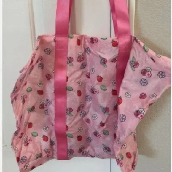 NEW Japan Sanrio Pink Hello Kitty Packable Weekender Bag - Picture 6 of 7